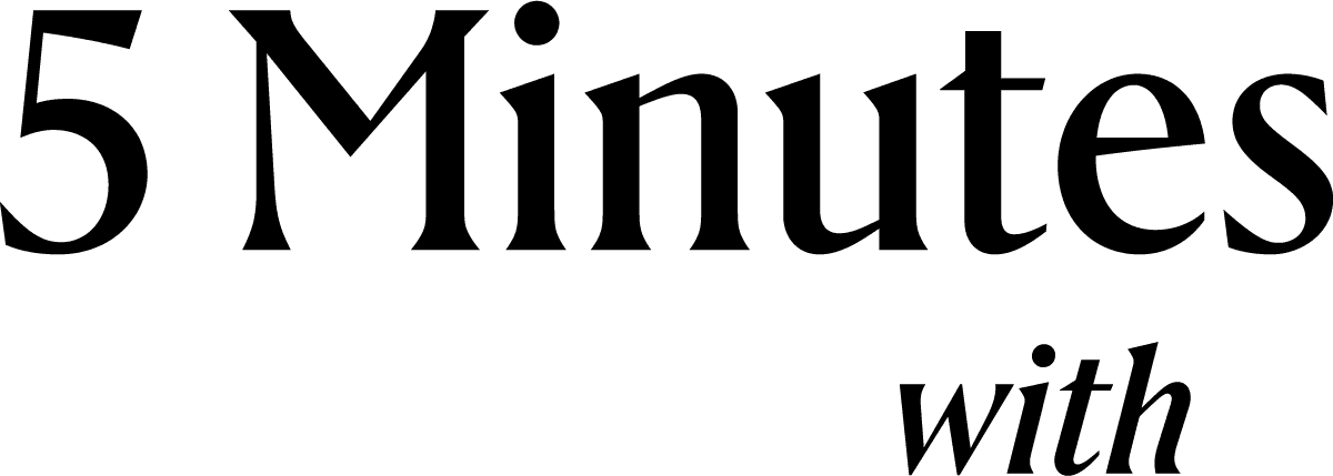 5 Minutes with logo.